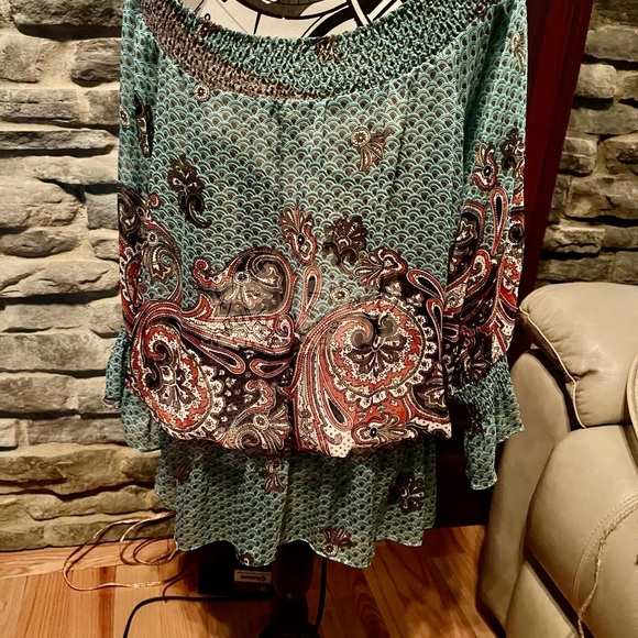CUTE summer blouse, sz lg , over shoulders, sheer - Picture 5 of 5